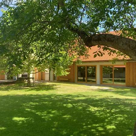 Konukevi U Cerhu, - Cesky Raj 3*